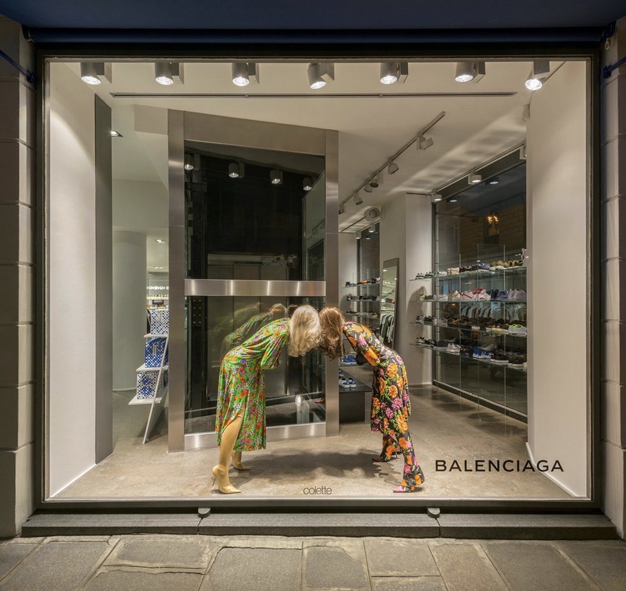 The same pose in the Colette window, Balenciaga, 2017